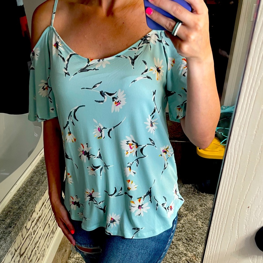 Kaileigh Cold Shoulder Blue Daisy Blouse